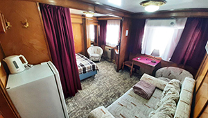 mk_lux_b_2m_01.jpg