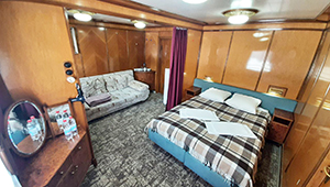 mk_lux_b_2m_02.jpg