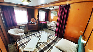 mk_lux_b_2m_03.jpg
