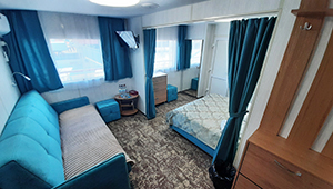 yun_lux_b_4m_01.jpg