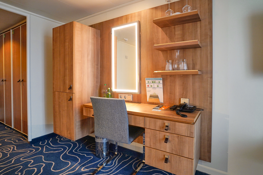 junior_suite_05.jpg