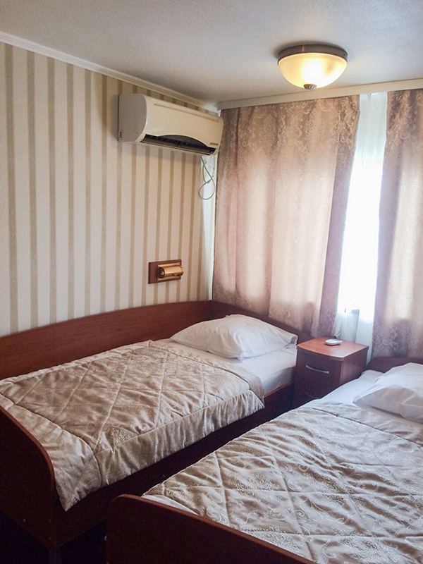 Hirurg_razumovskiy_cabin_lux_1.jpeg