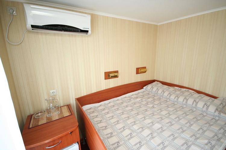 Hirurg_razumovskiy_cabin_polylux_1.jpeg