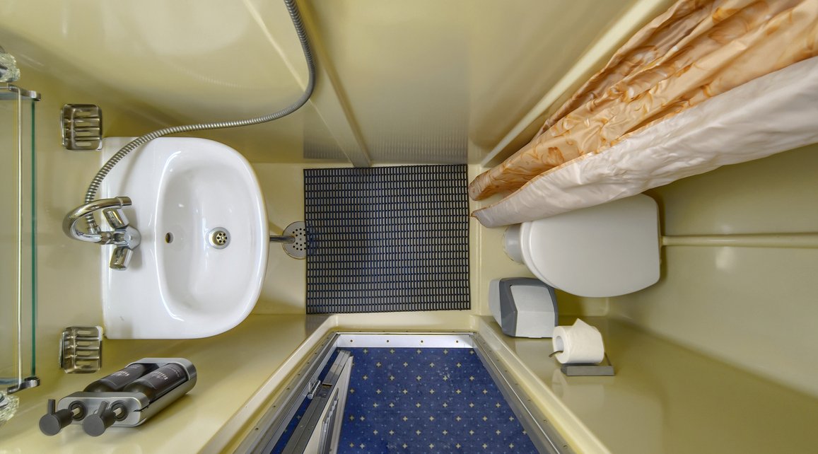 rus_four_person_bunk_bed_07.jpg