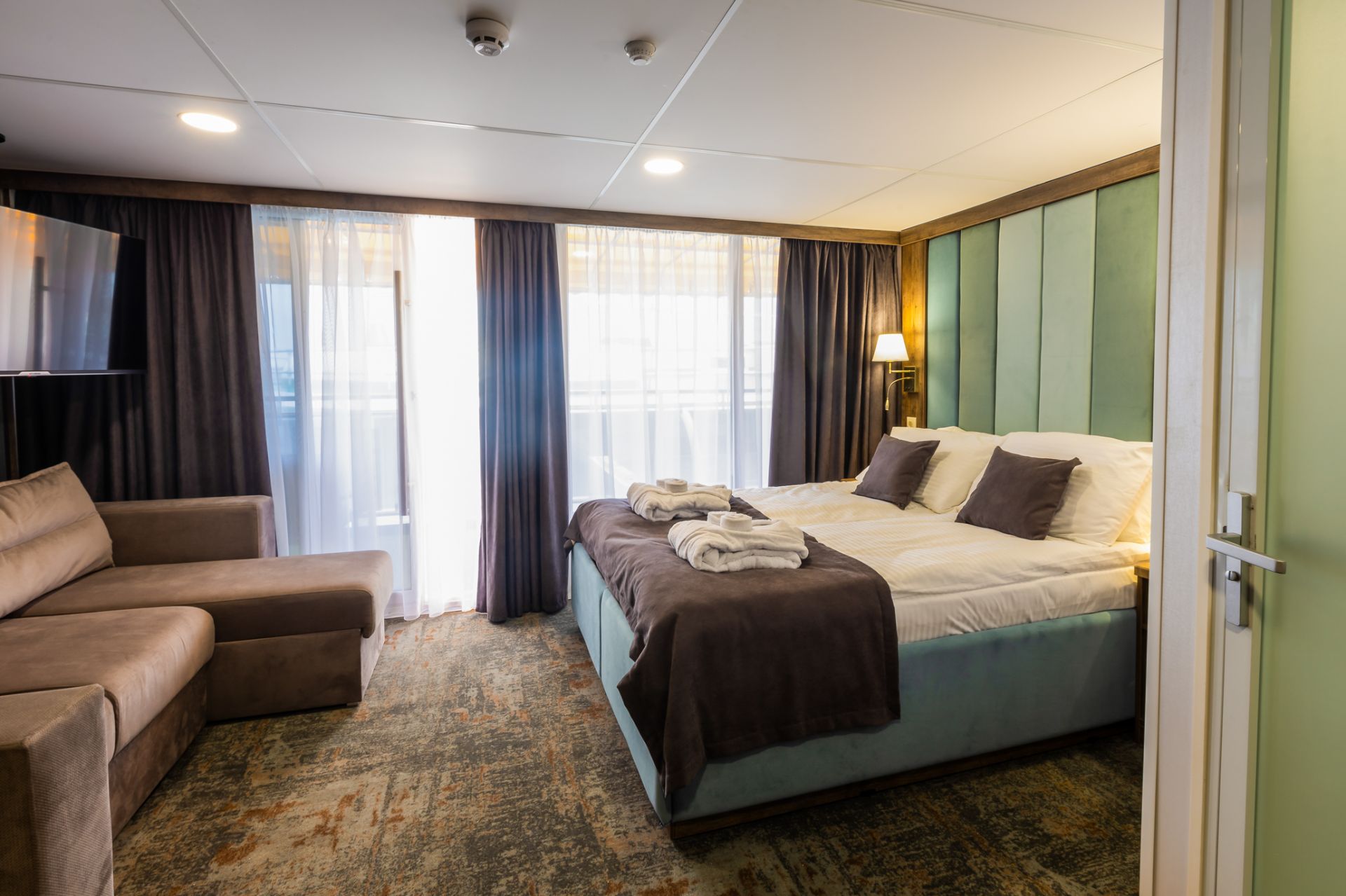 suite_terrace_01.jpg