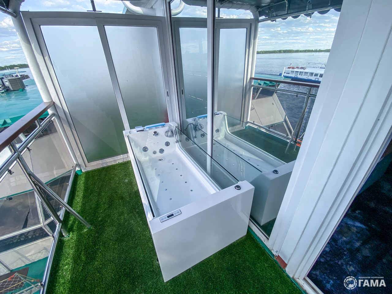 suite_terrace_02.jpg