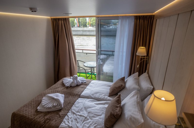 deluxe_balkon_upper_deck_05.jpg